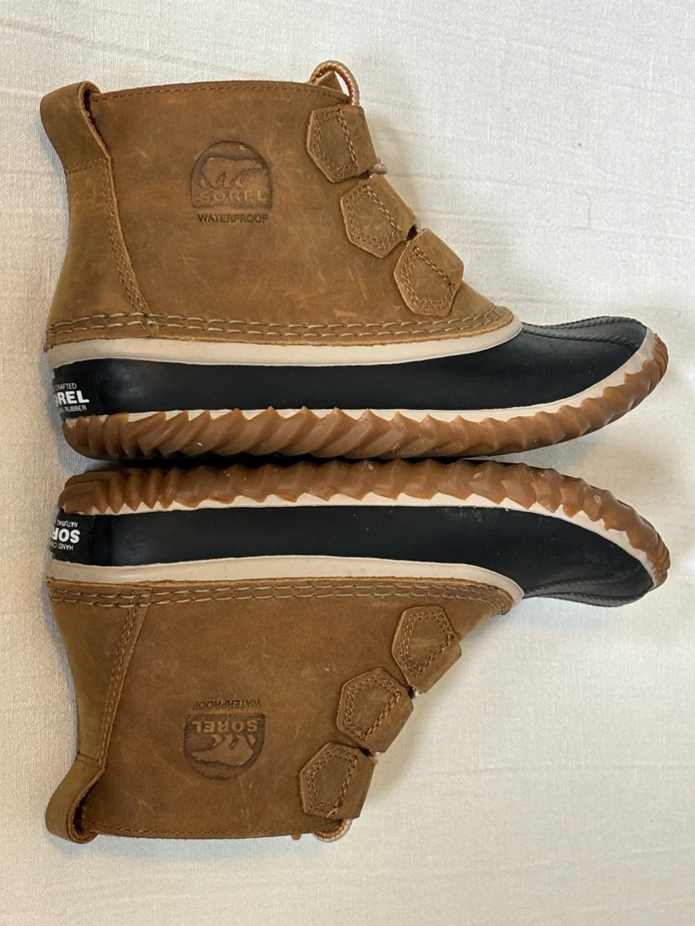Sorel Out 'N About Rubber Leather Duck Ankle Rain Boots-Black/Tan-Women Size 6.5